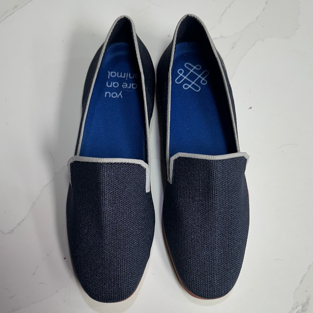 Navy Blue Men’s Loafers with White Trim